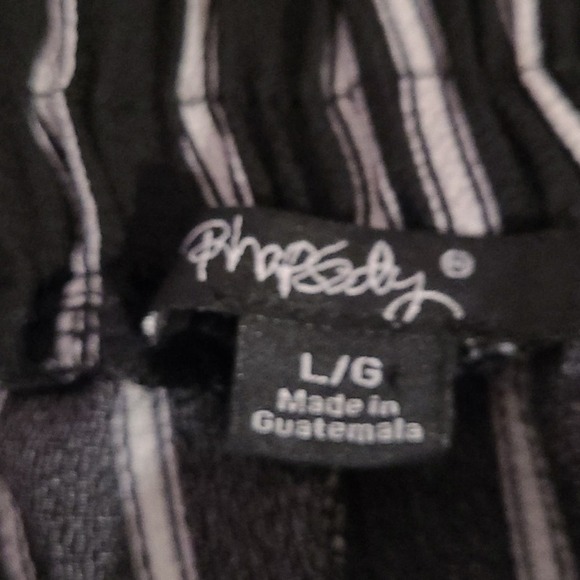 Rhapsody Off‎ shoulder long sleeve dress - Picture 4 of 4